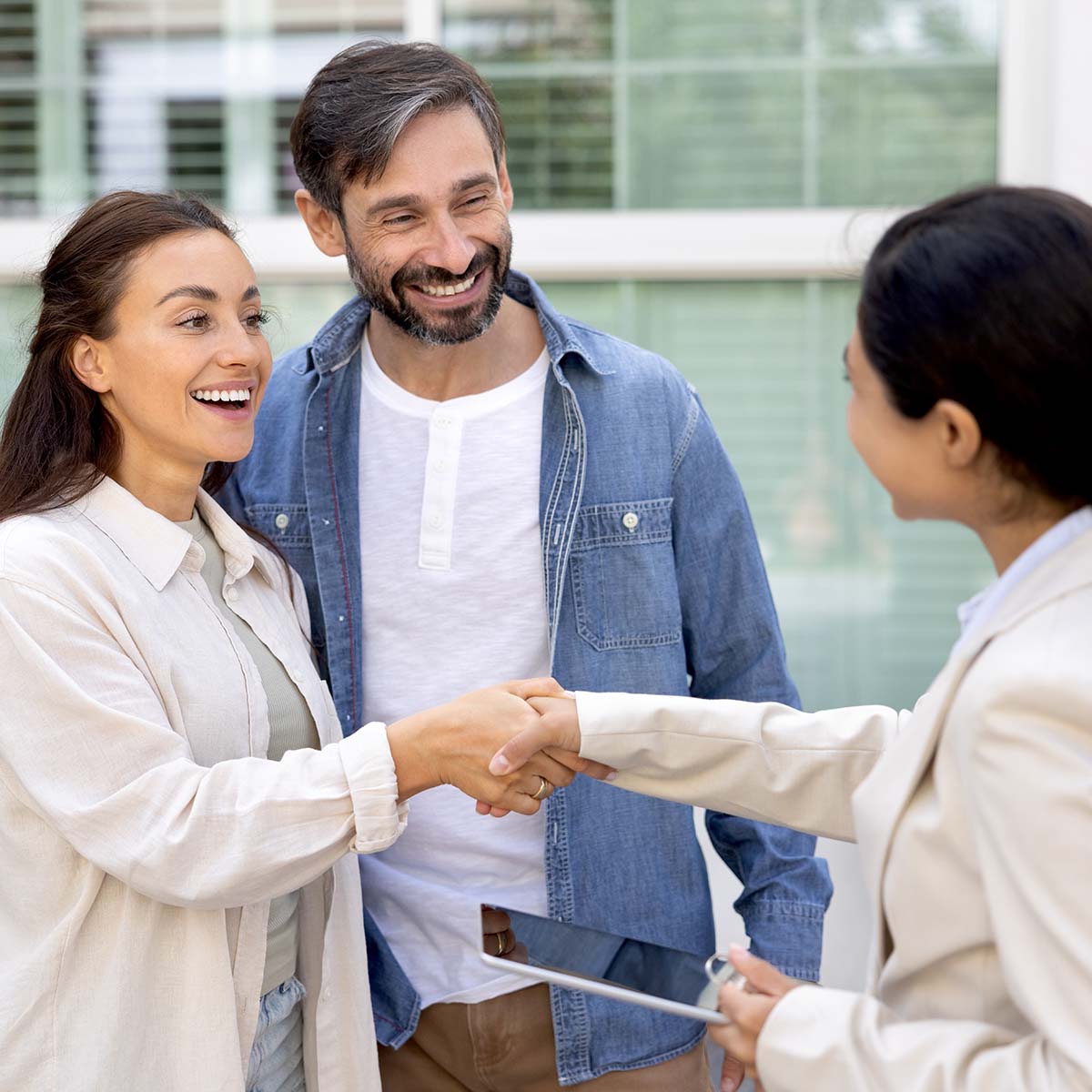 Local Experts.<br />
Relationship-Driven.<br />
Results-Obsessed.<br />
